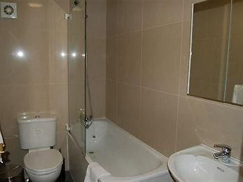 Leinster Gardens Apartments Лондон Екстериор снимка